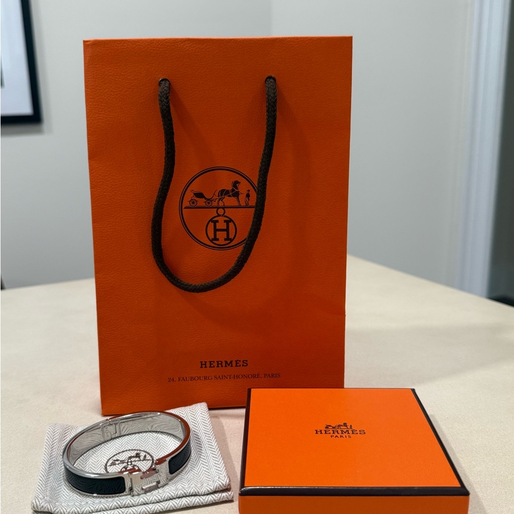 Hermes Noir Black Enamel and Silver Clic H Bracelet GM